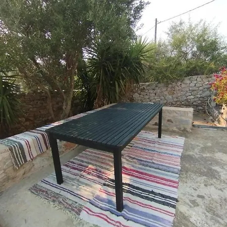 βουνό και θάλασσα Láyia
